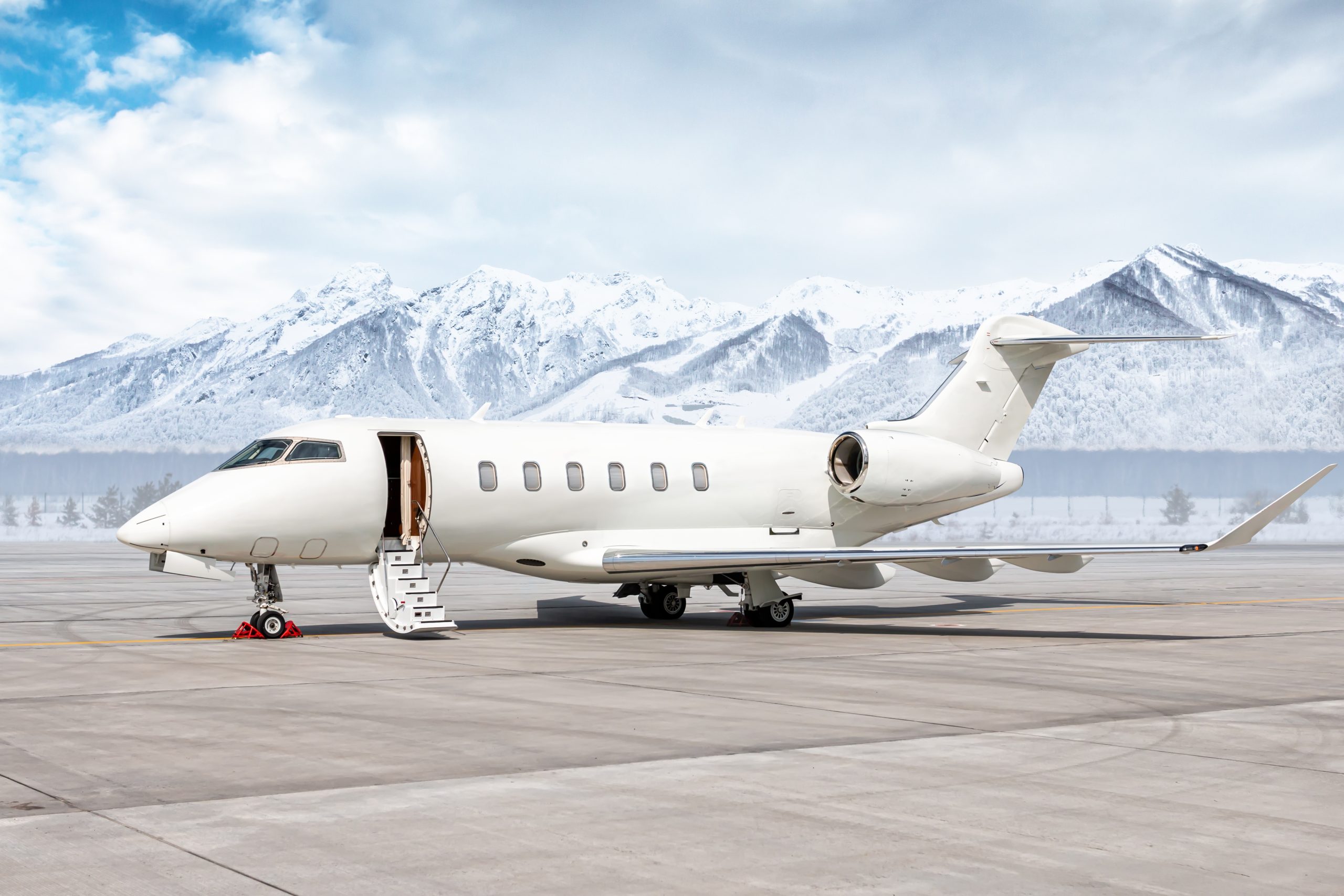 Jet privé affrété par Dynami Aviation Ops